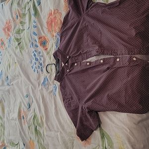 Hawker Rye large slim stretch button up tee in red